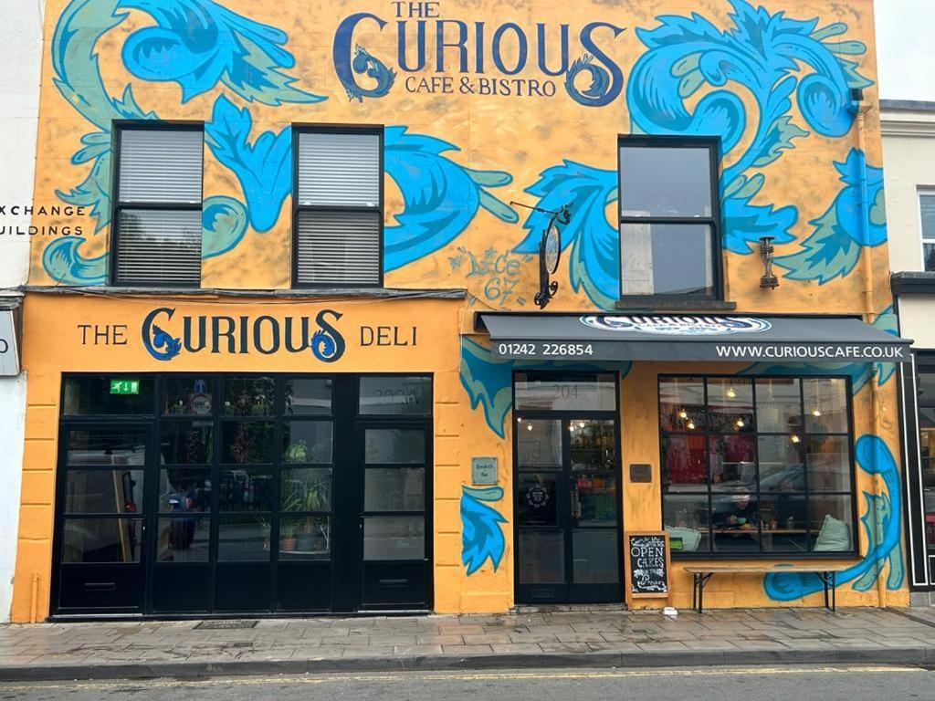 The Curious Apartment, Cheltenham Exteriér fotografie